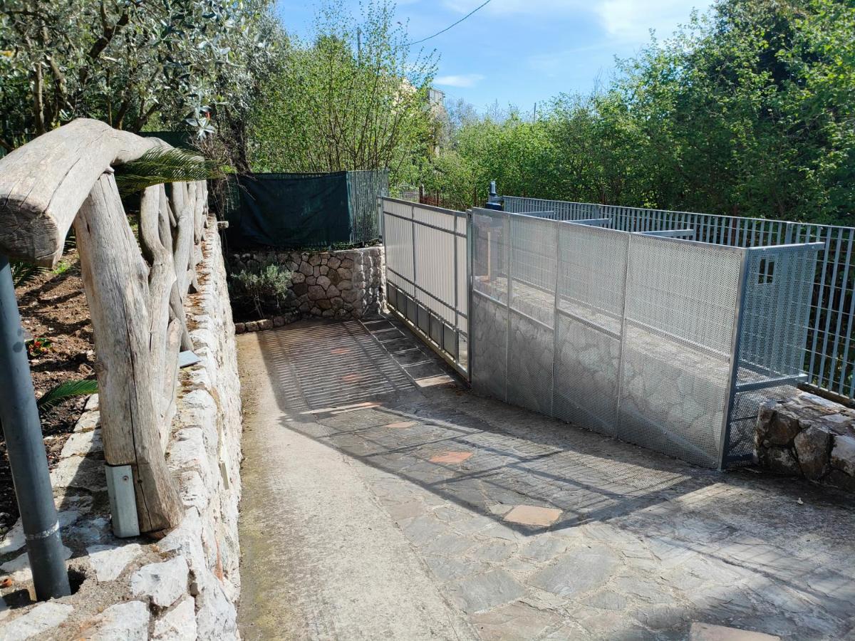מסה לוברנסה Cynara Holiday House מראה חיצוני תמונה